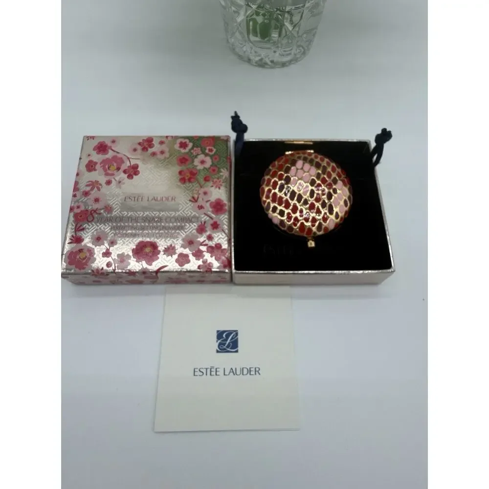 Estee Lauder Year Of The Snake Compact Perfecting Setting Powder Translucent